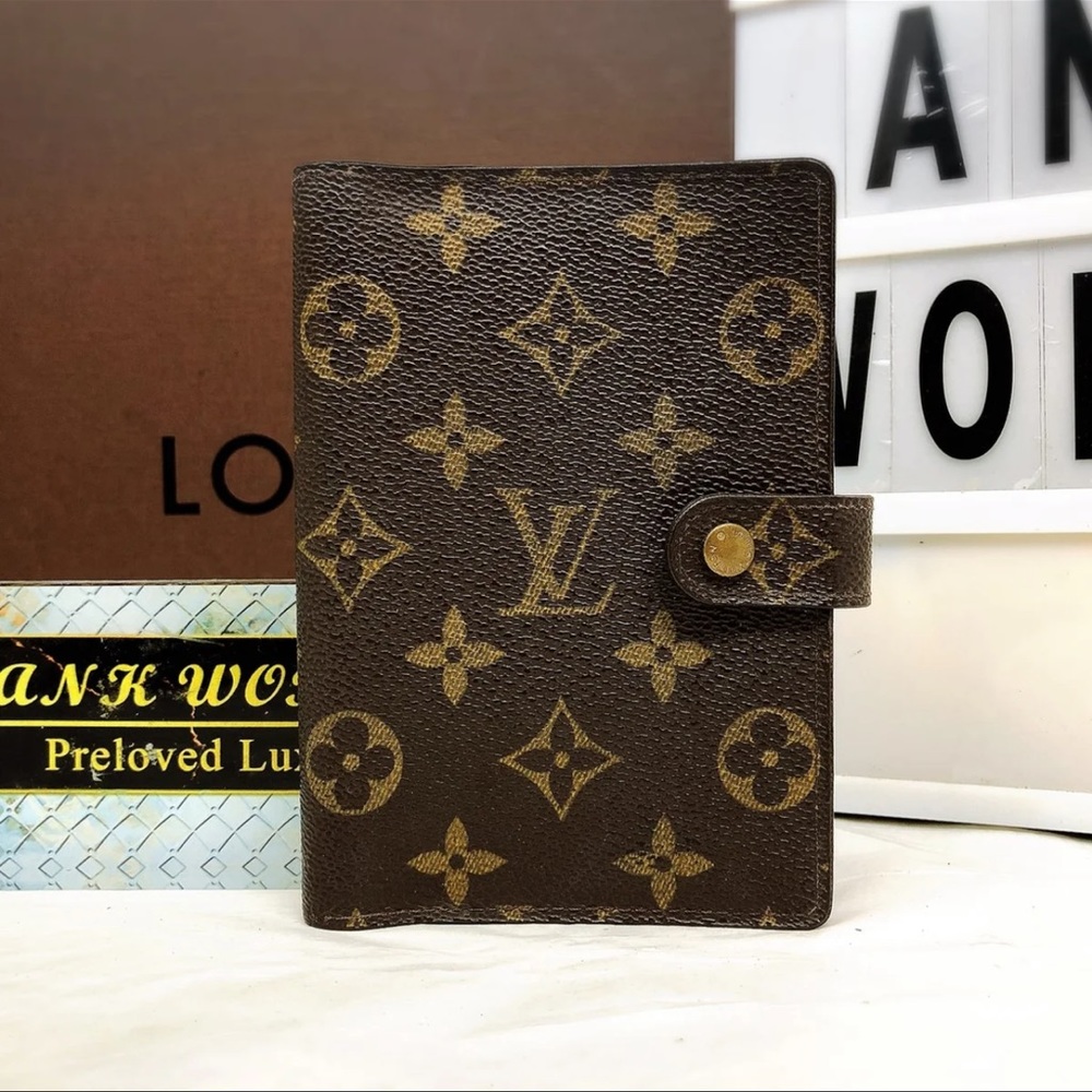 Louis Vuitton Agenda PM monogram 6 rings cover - Picture 1 of 12